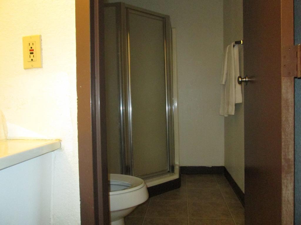 לורדסבורג Motel 10 חדר תמונה